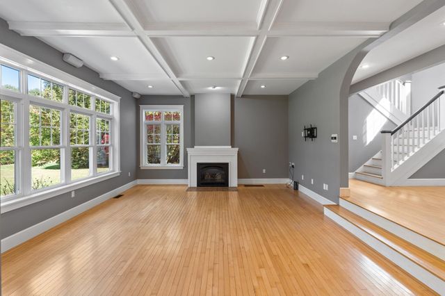 148 Broad Cove Drive, Concord, NH 03303