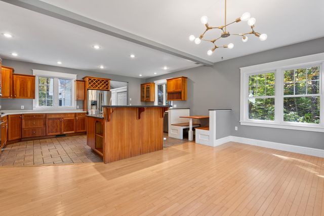 148 Broad Cove Drive, Concord, NH 03303