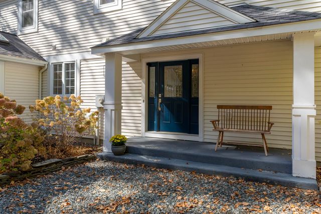 148 Broad Cove Drive, Concord, NH 03303