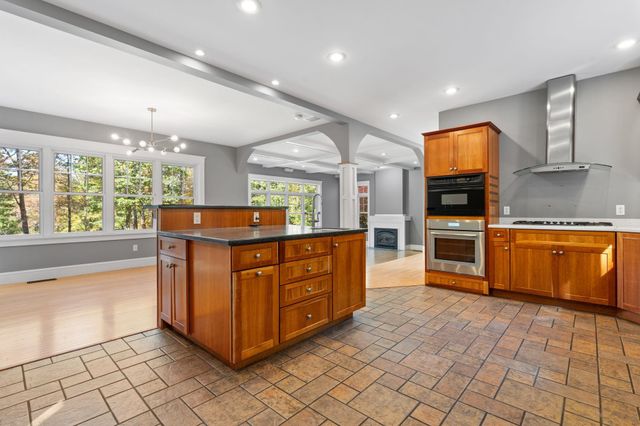 148 Broad Cove Drive, Concord, NH 03303