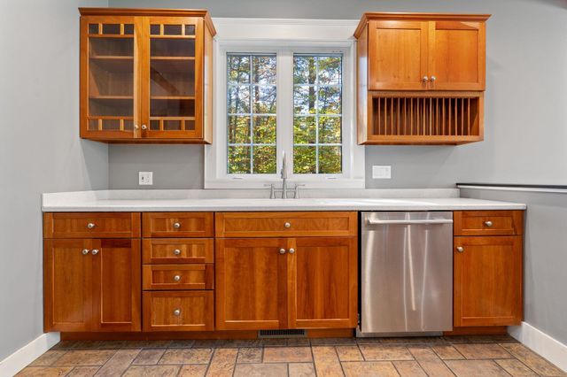 148 Broad Cove Drive, Concord, NH 03303