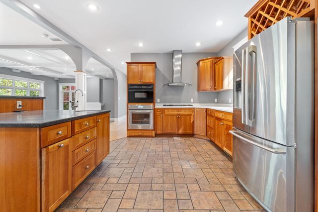 148 Broad Cove Drive, Concord, NH 03303