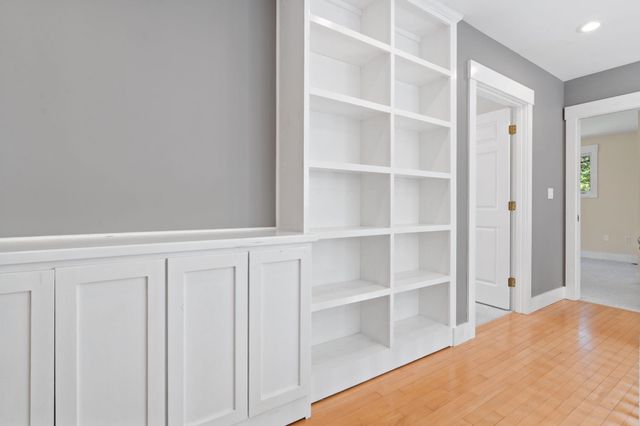 148 Broad Cove Drive, Concord, NH 03303