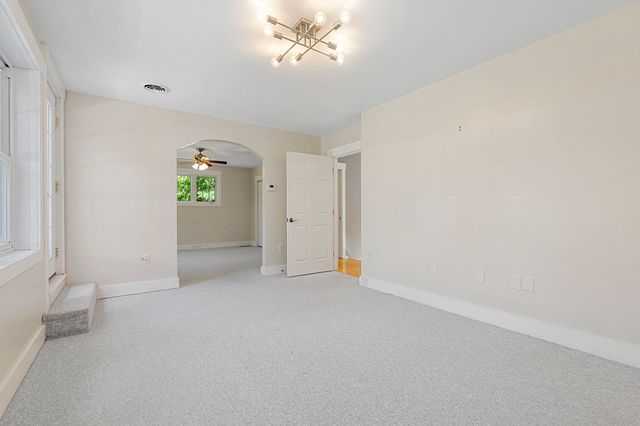 148 Broad Cove Drive, Concord, NH 03303