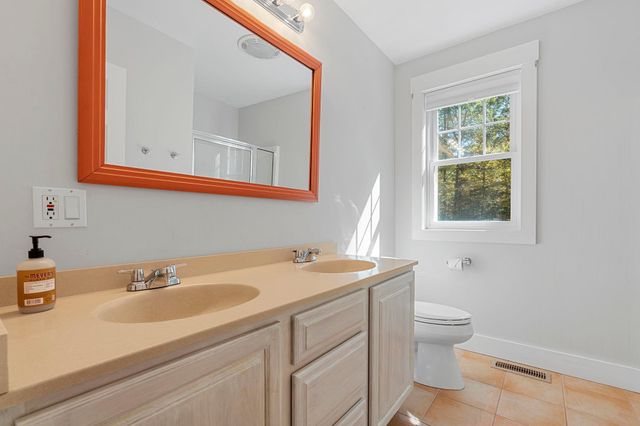 148 Broad Cove Drive, Concord, NH 03303