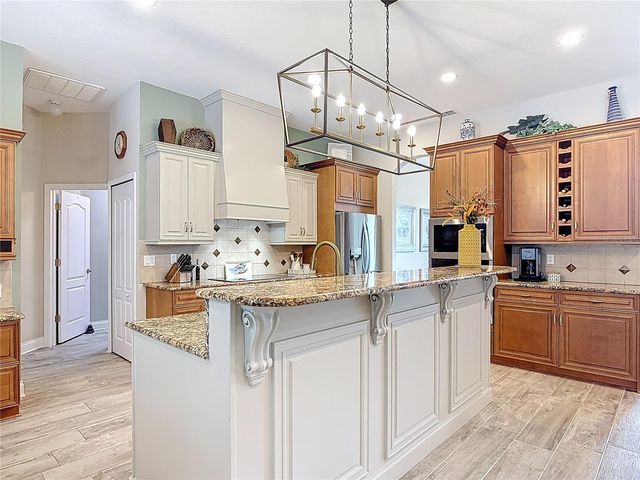 6462 LONGLAKE DRIVE, Port Orange, FL 32128