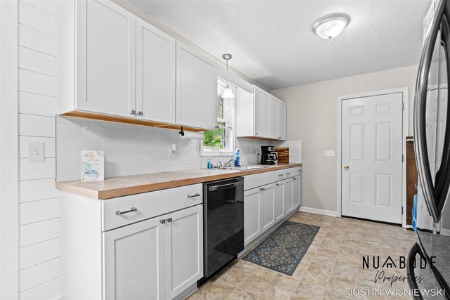 5961 N Weber Road, Whitehall, MI 49461