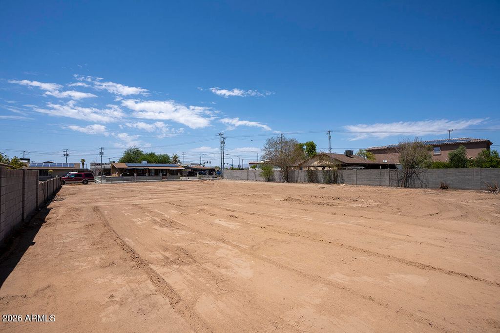 607 S 1ST Street 33, Avondale, AZ 85323 — exterior
