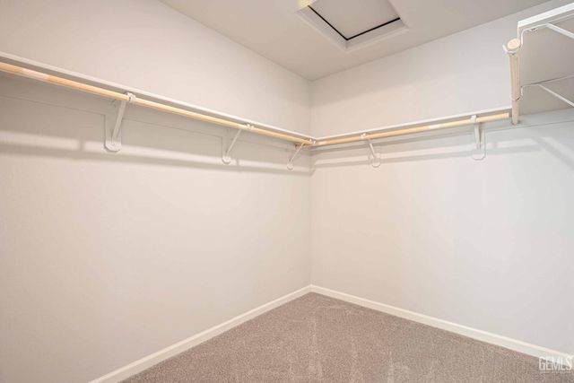 13909 Ivory Chalice Drive 28 LW, Bakersfield, CA 93311