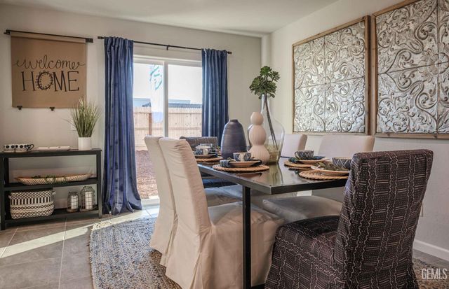 13909 Ivory Chalice Drive 28 LW, Bakersfield, CA 93311