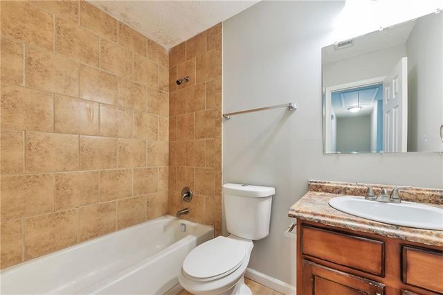 1012 Mainstreet Lake Drive, Stone Mountain, GA 30088