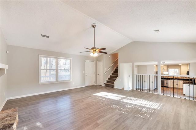 1012 Mainstreet Lake Drive, Stone Mountain, GA 30088