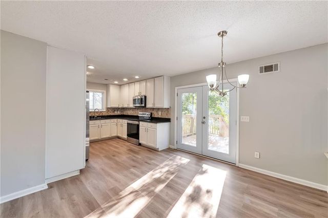 1012 Mainstreet Lake Drive, Stone Mountain, GA 30088