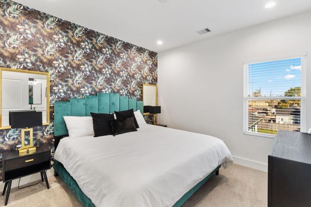 1807 Lee Street, Houston, TX 77026