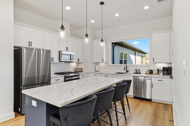 1807 Lee Street, Houston, TX 77026