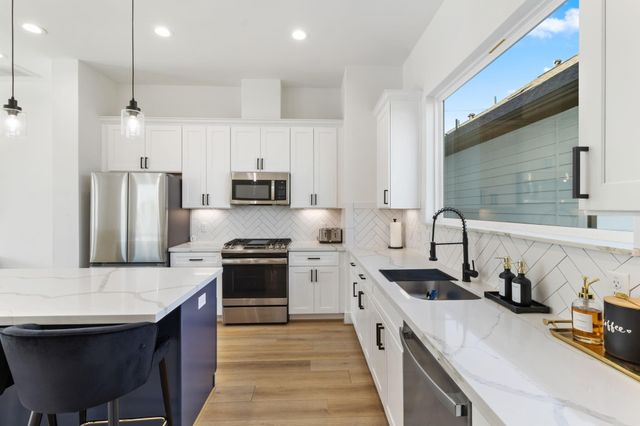 1807 Lee Street, Houston, TX 77026