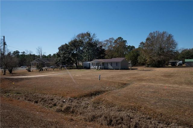 10022 Hall Road, Grand Bay, AL 36541