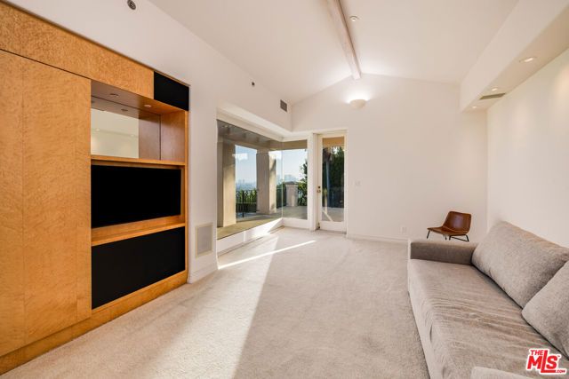 1136 Calle Vista Drive, Beverly Hills, CA 90210