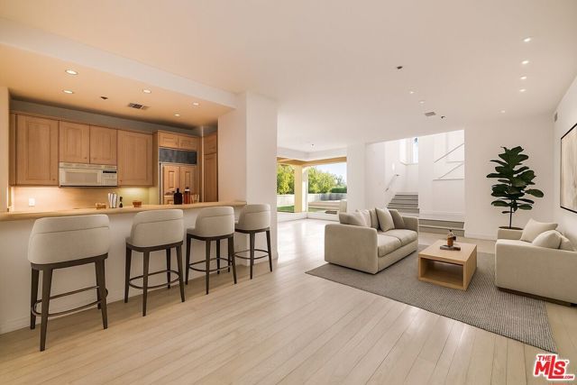 1136 Calle Vista Drive, Beverly Hills, CA 90210