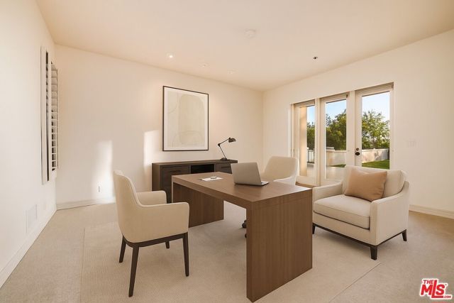 1136 Calle Vista Drive, Beverly Hills, CA 90210