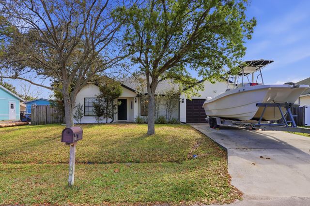 1818 SW Notre Dame Avenue, Port St. Lucie, Port St Lucie, FL 34953