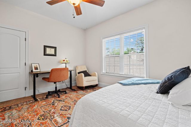 960 Glen Oaks Drive, Pass Christian, MS 39571