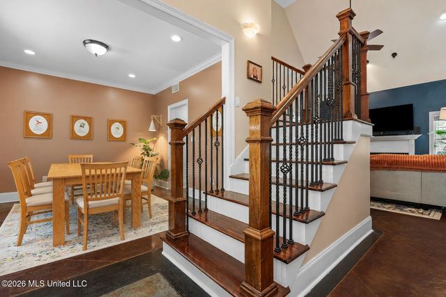 960 Glen Oaks Drive, Pass Christian, MS 39571