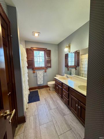 7024 Windshire Drive, Fort Wayne, IN 46814