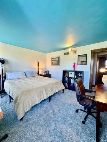 7024 Windshire Drive, Fort Wayne, IN 46814