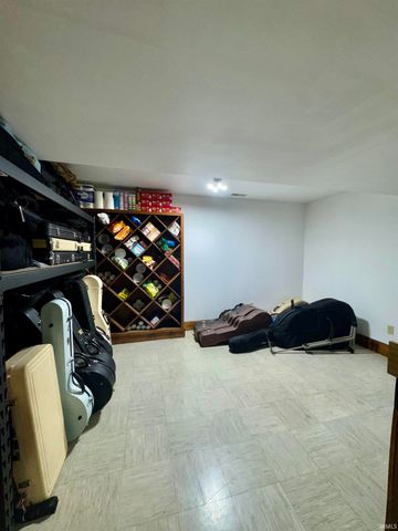 7024 Windshire Drive, Fort Wayne, IN 46814