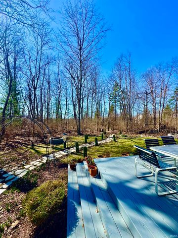 7024 Windshire Drive, Fort Wayne, IN 46814