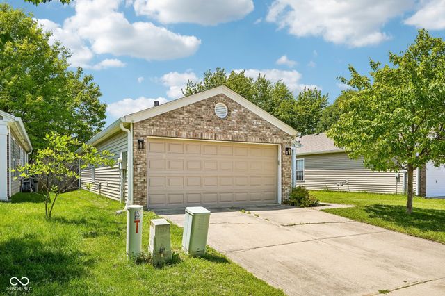 1754 Elijah Blue Drive, Greenwood, IN 46143