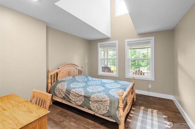 8012 105th Avenue SW, Olympia, WA 98512