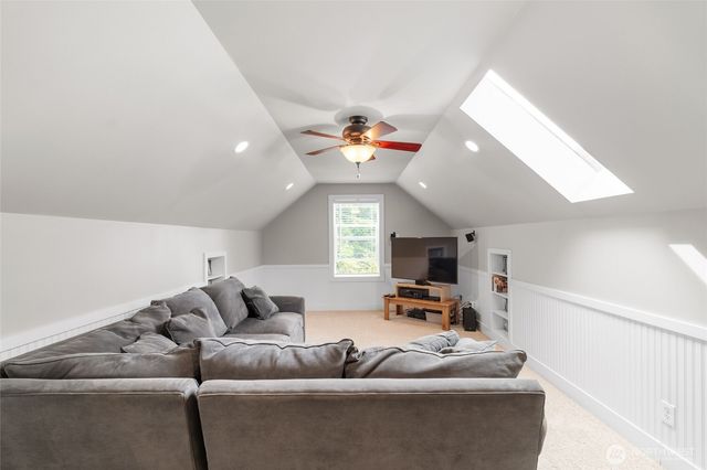 8012 105th Avenue SW, Olympia, WA 98512