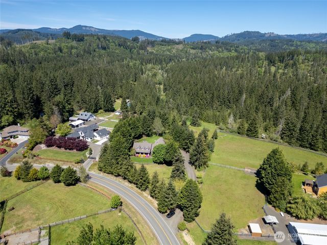 8012 105th Avenue SW, Olympia, WA 98512