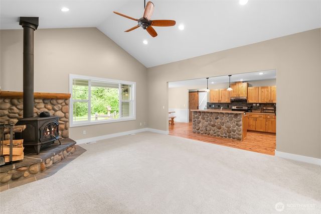8012 105th Avenue SW, Olympia, WA 98512