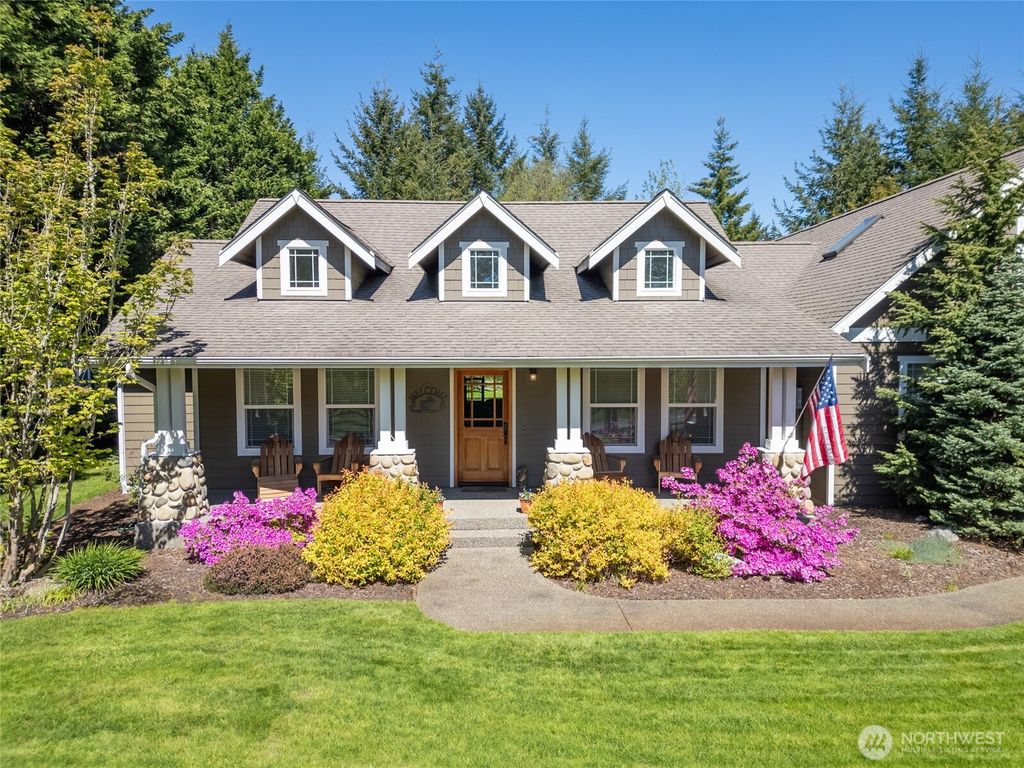 8012 105th Avenue SW, Olympia, WA 98512