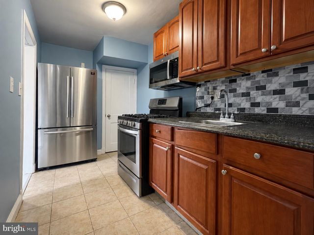 4236 NE GRANT ST NE, Washington, DC 20019