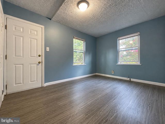 4236 NE GRANT ST NE, Washington, DC 20019