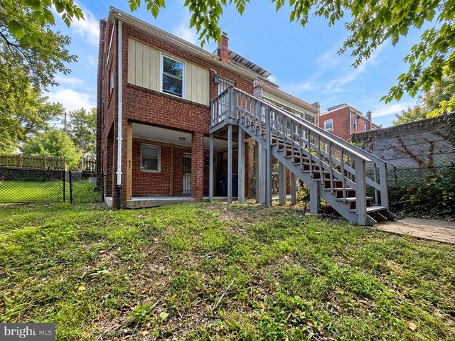 4236 NE GRANT ST NE, Washington, DC 20019