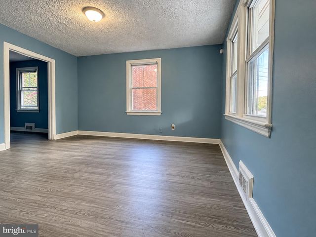 4236 NE GRANT ST NE, Washington, DC 20019