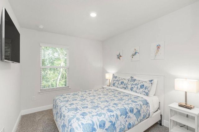 1028 McLaren Circle, Fort Walton Beach, FL 32547