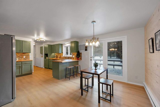 2131 DORAN STREET, Oconto, WI 54153