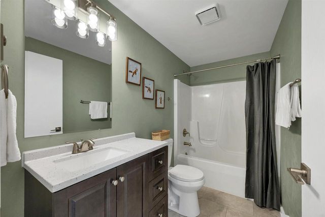 2131 DORAN STREET, Oconto, WI 54153