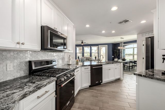 7601 E INDIAN BEND Road 2062, Scottsdale, AZ 85250