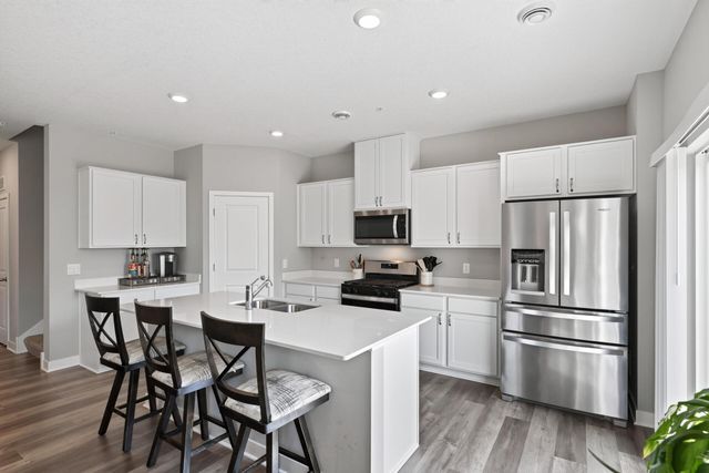 12536 Guadalcanal Circle NE E, Blaine, MN 55449