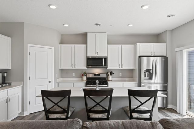12536 Guadalcanal Circle NE E, Blaine, MN 55449