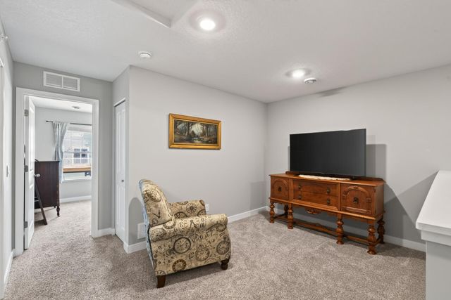 12536 Guadalcanal Circle NE E, Blaine, MN 55449