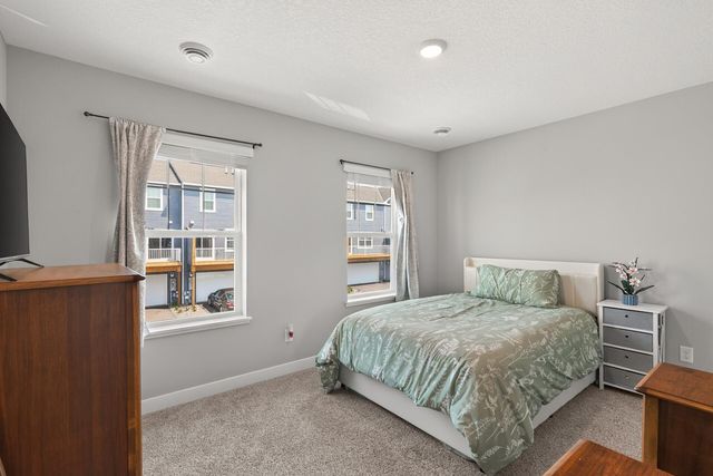 12536 Guadalcanal Circle NE E, Blaine, MN 55449