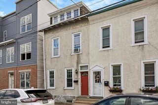 525 GREEN LN, Philadelphia, PA 19128